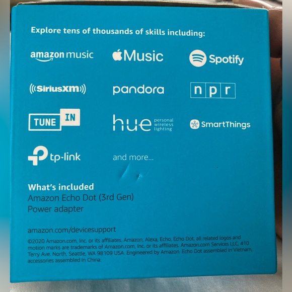 Echo Dot - Smart Speaker - Amazon - Picture 2 of 6